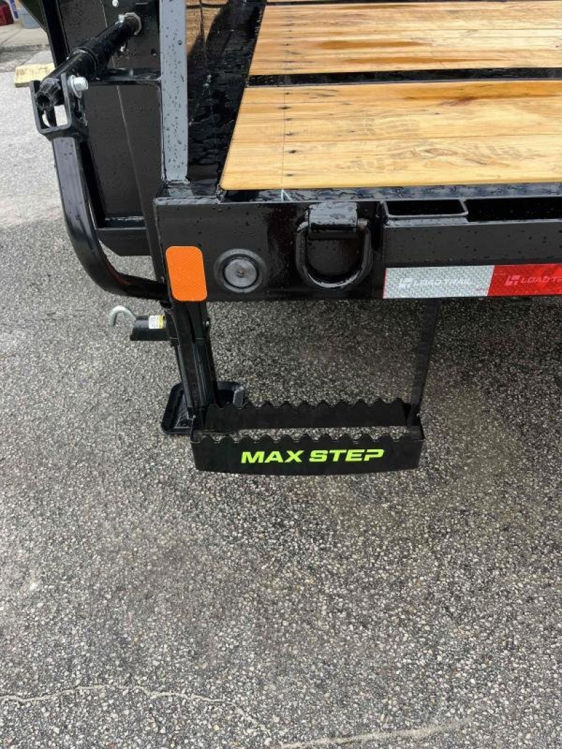 New 2025 Load Trail 102 X 30 Tandem Low-Pro Gooseneck