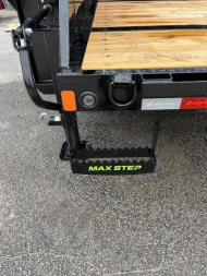 New 2025 Load Trail 102 X 30 Tandem Low-Pro Gooseneck