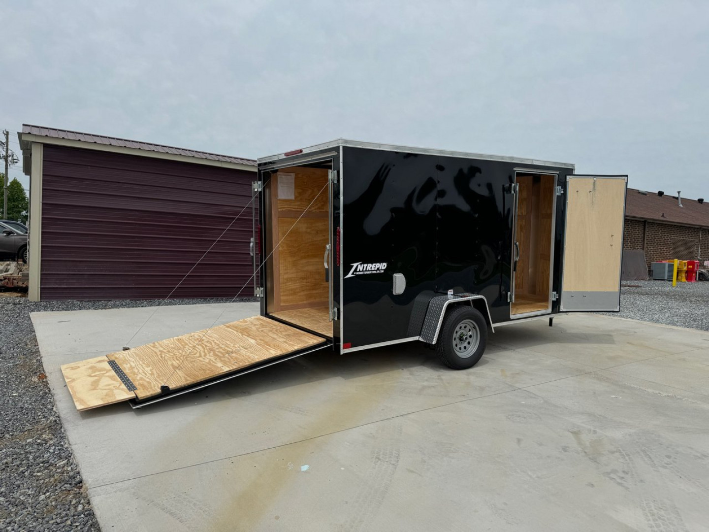 New HOMESTEADER 6X12 Enclosed Trailer 612IS