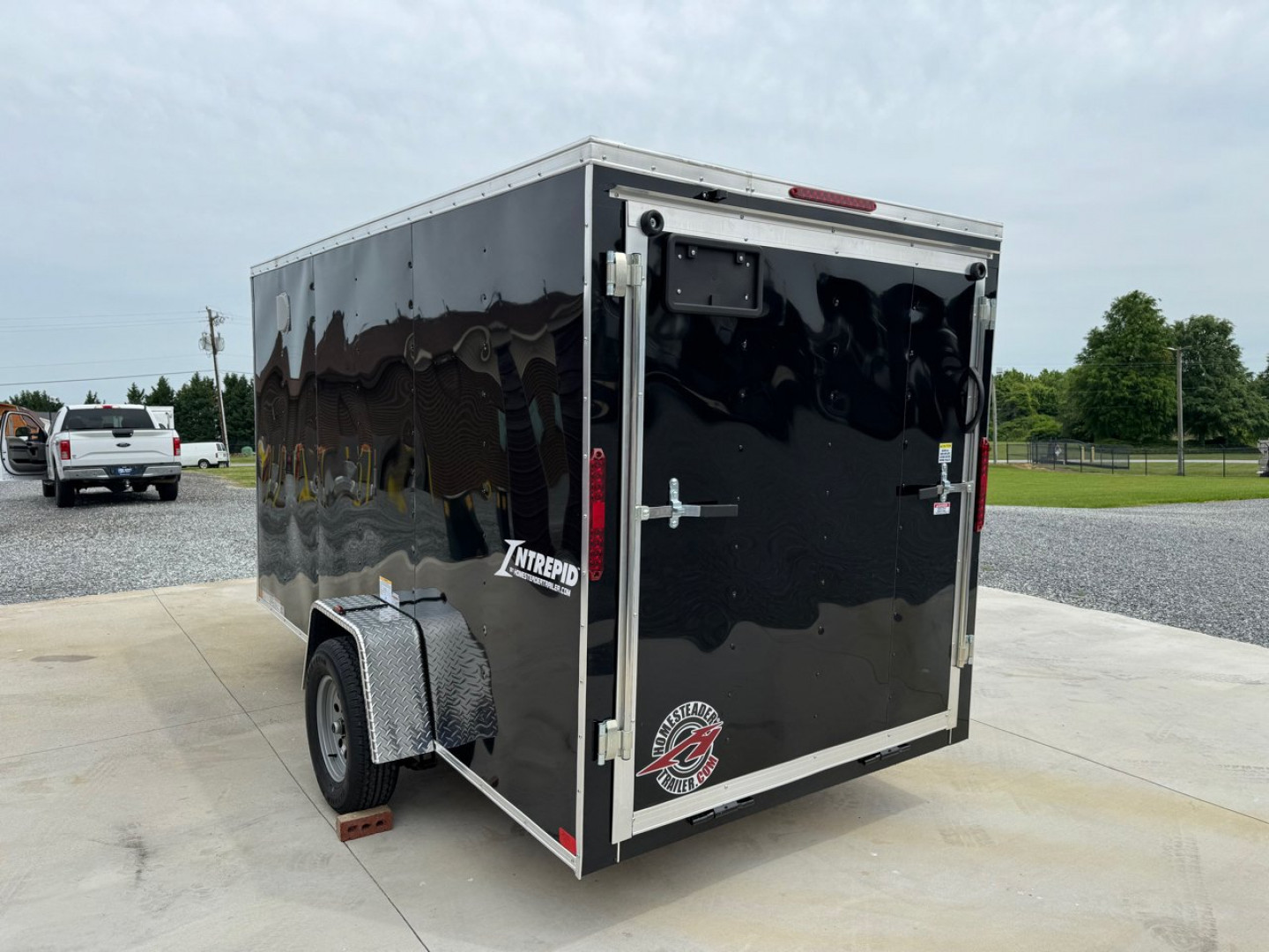 New HOMESTEADER 6X12 Enclosed Trailer 612IS