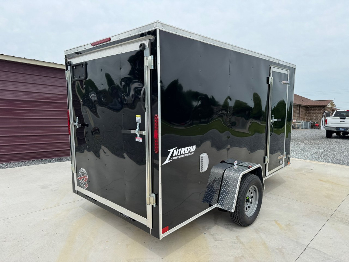 New HOMESTEADER 6X12 Enclosed Trailer 612IS