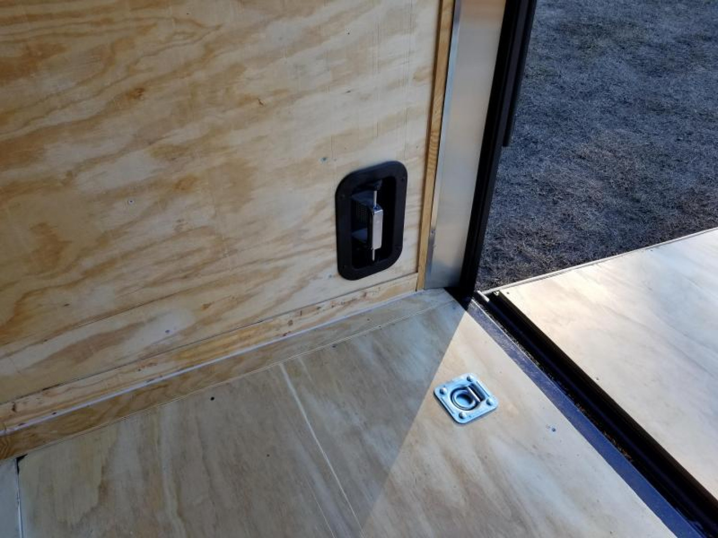 New 8.5x20 Blackout Elite Enclosed Car Hauler Rock Solid Cargo