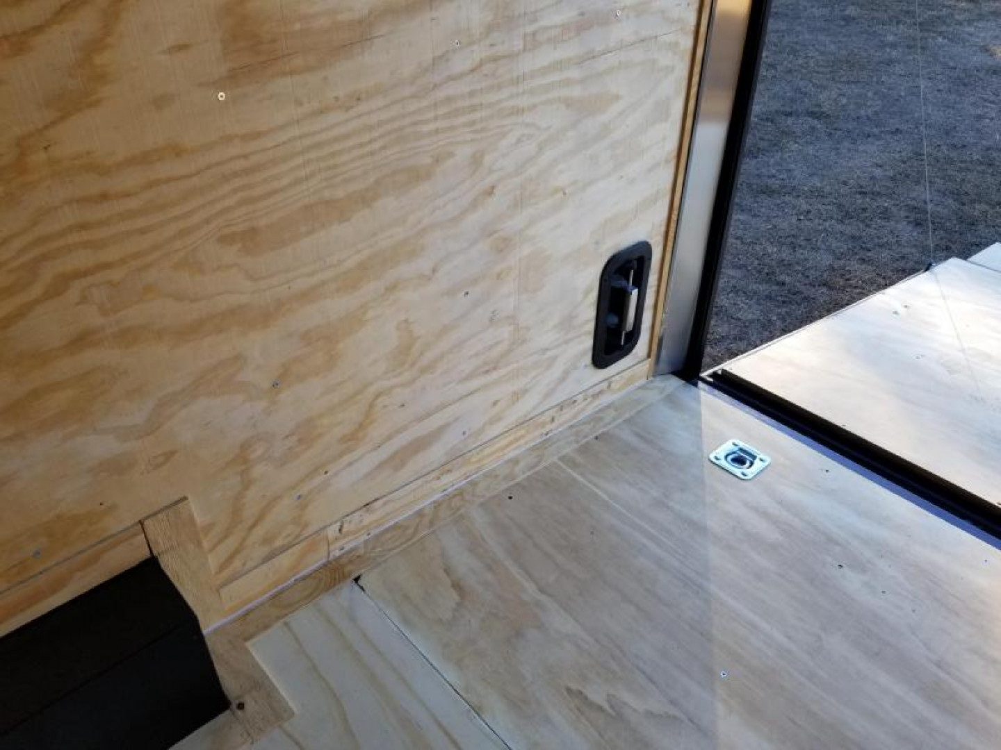 New 8.5x20 Blackout Elite Enclosed Car Hauler Rock Solid Cargo