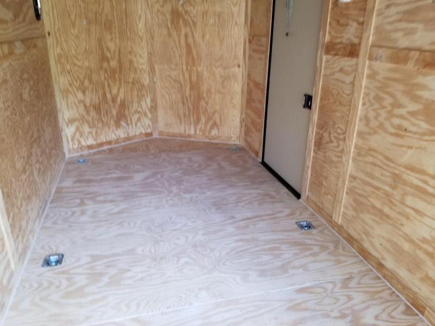 New 7x16 Blackout Elite Rock Solid Cargo (White/Ch.Gray)