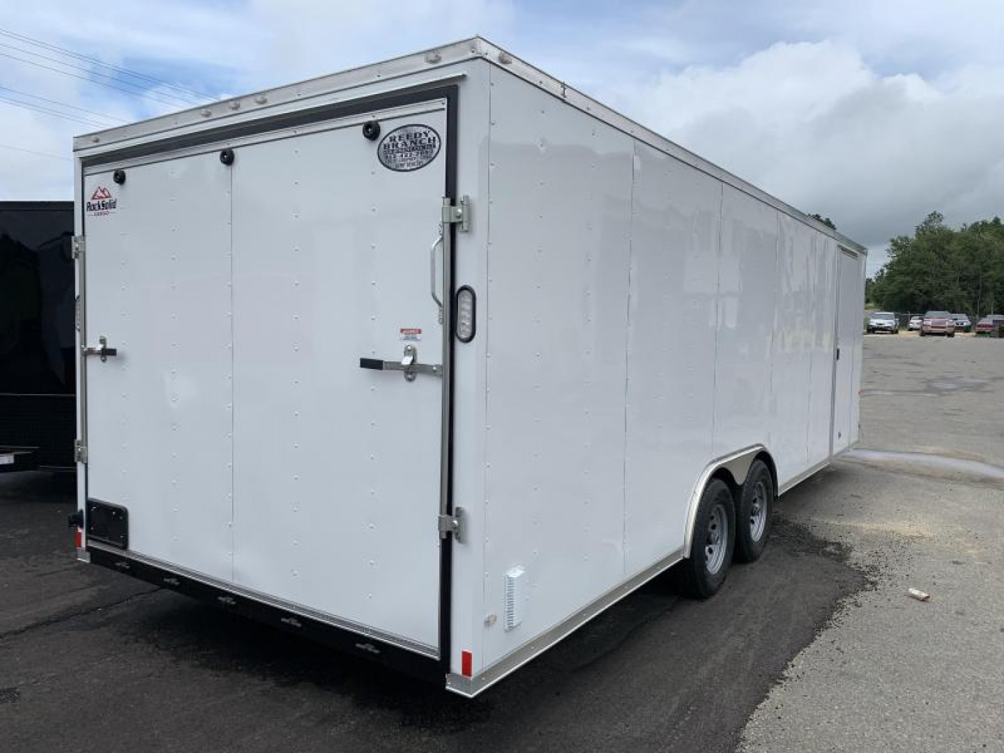 New 8.5x24 - 5200lb Enclosed Car Hauler. Tennessee Florida Alabama North Carolina South Carolina