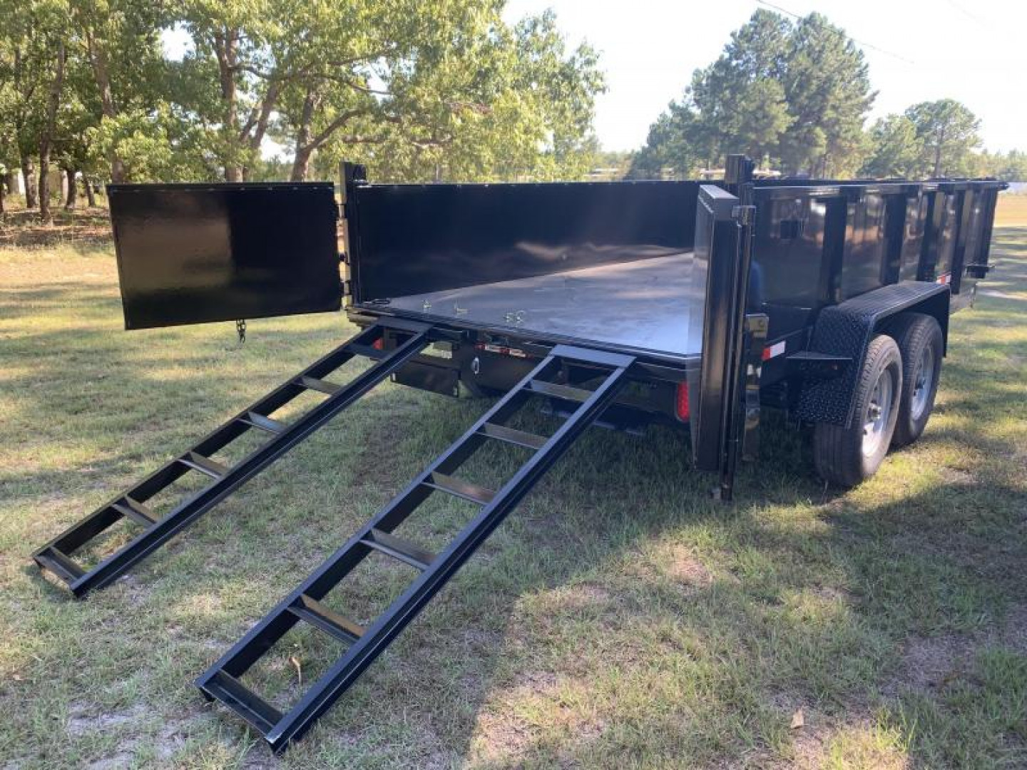 New 7x16 (2' sides) Down to Earth Dump Trailer