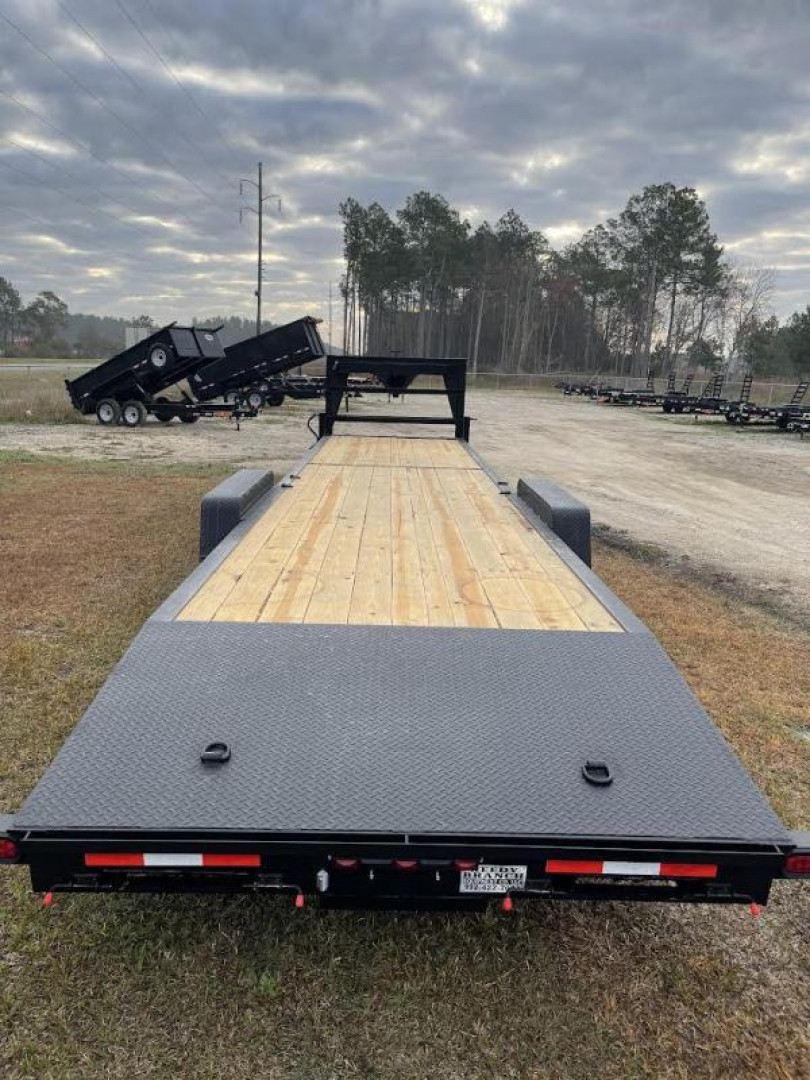 New 2023 Down 2 Earth Trailers 82x34 GN Car Hauler. Car Hauler
