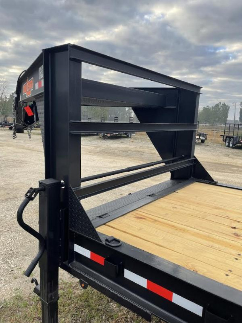 New 2023 Down 2 Earth Trailers 82x34 GN Car Hauler. Car Hauler
