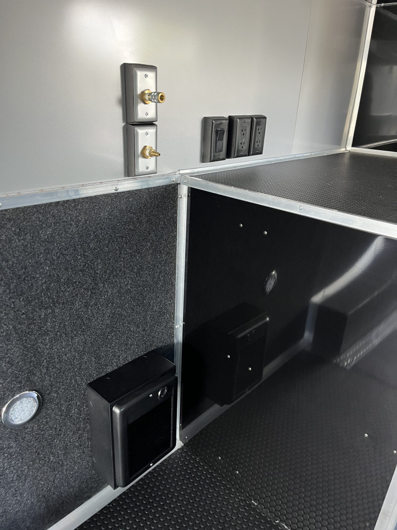 New 2026 Haulmark 34 Bathoom Race Trailer, Air Prep PKG, Awning, Polycor, Insulated, Window, 54" ALX Slide Out Step, A/C + Heat