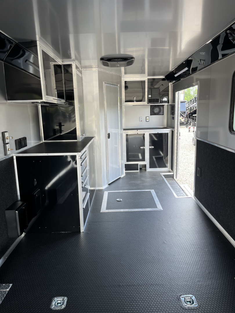 New 2026 Haulmark 34 Bathoom Race Trailer, Air Prep PKG, Awning, Polycor, Insulated, Window, 54" ALX Slide Out Step, A/C + Heat