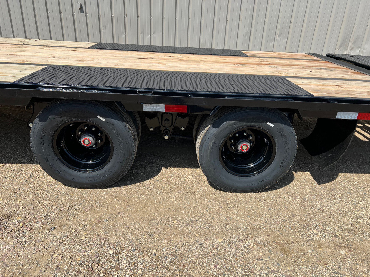 New 2026 PJ Trailers 36 Tandem Dual Gooseneck Flatbed Trailer