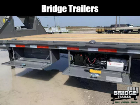 New 2025 Diamond C Trailers FMAX210L32X102HDT (32' X 102") 25K (Pacesetter Ed.) Hydraulic Dovetail Flatbed Trailer
