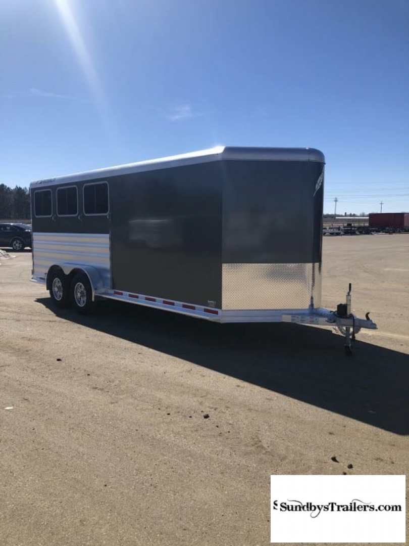 New 2024 Featherlite 3H Slant Load Bumper Pull