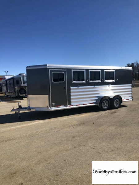 New 2024 Featherlite 3H Slant Load Bumper Pull