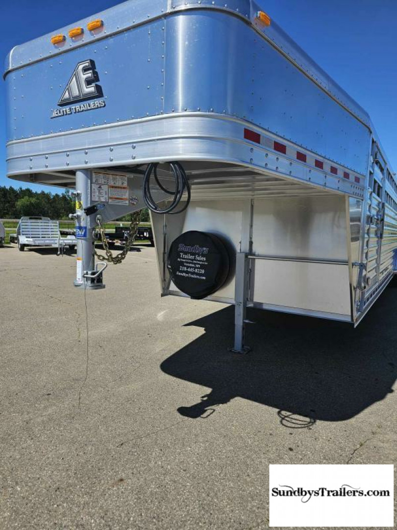 New 2025 Elite 8x30' Stock Trailer