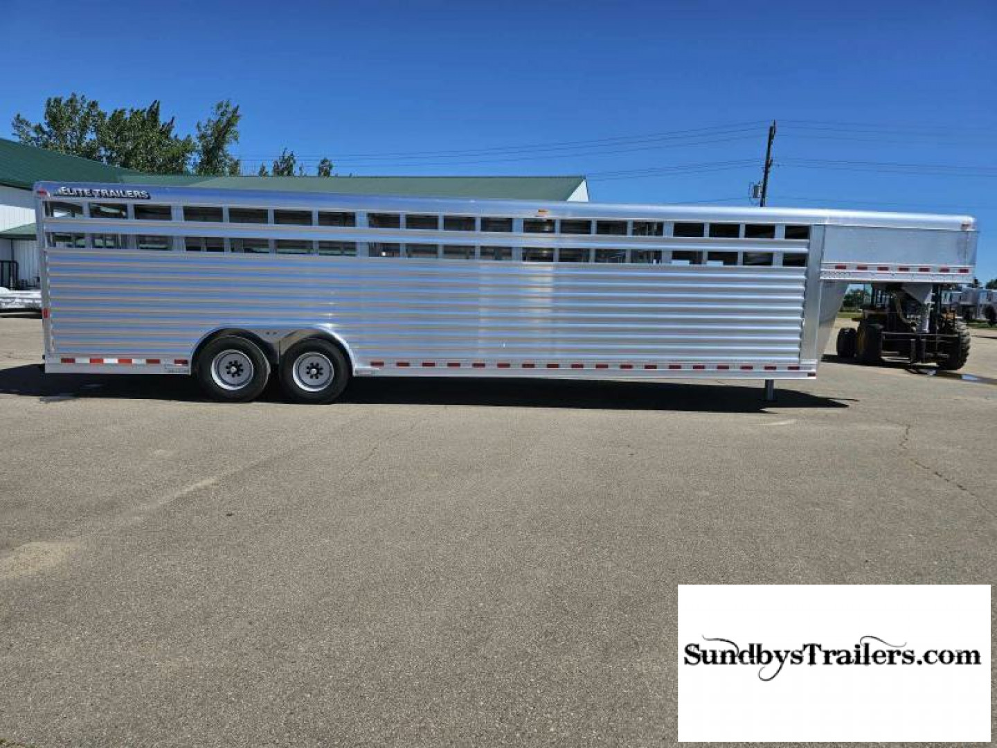 New 2025 Elite 8x30' Stock Trailer