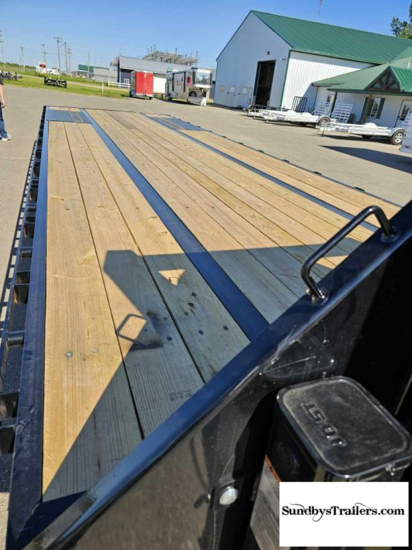 New 2024 Big Tex 33' Flatbed Trailer