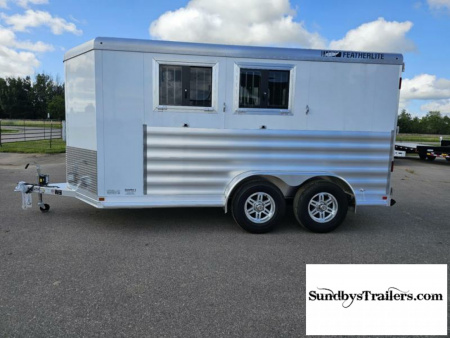 New 2024 Featherlite 2H Slant 24" DR Horse Trailer