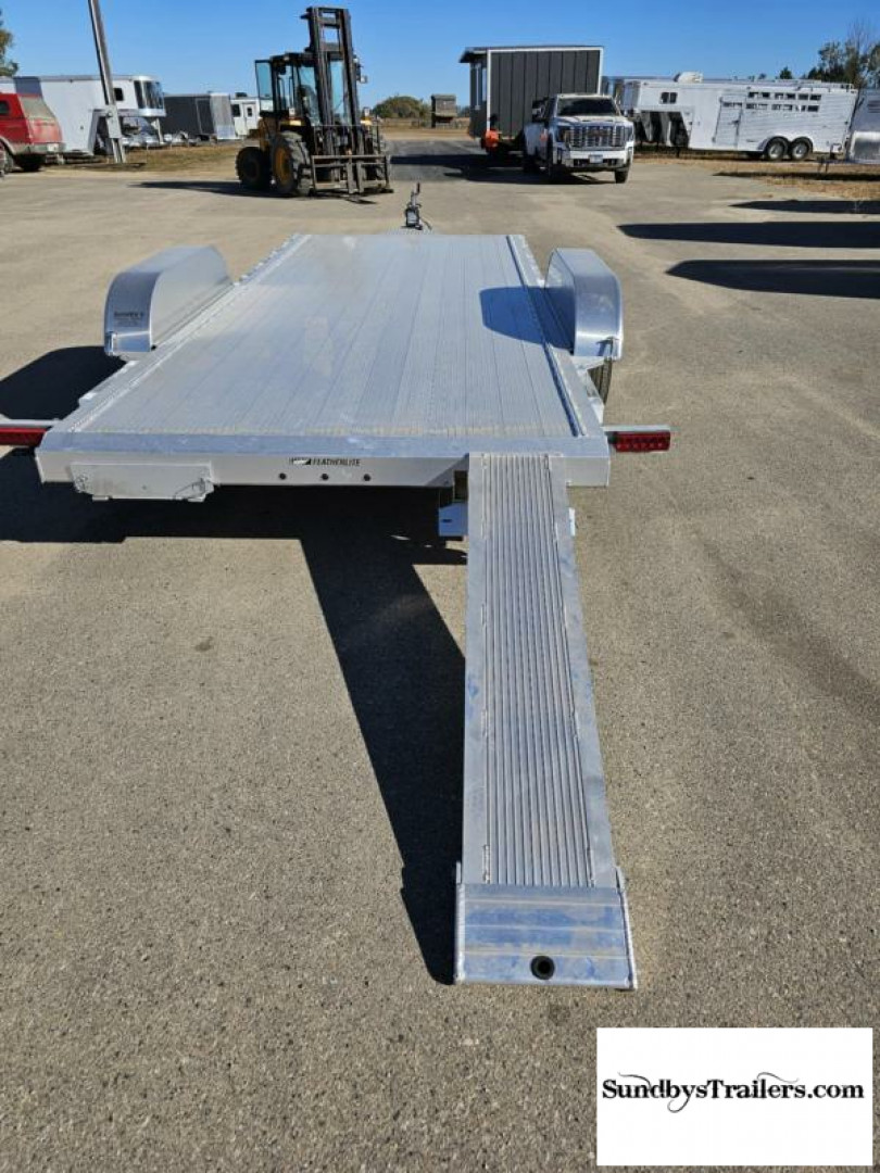 New 2025 Featherlite 18' Car Hauler