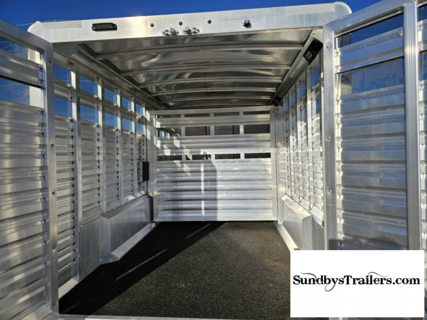 Used 2023 Exiss Stock Combo