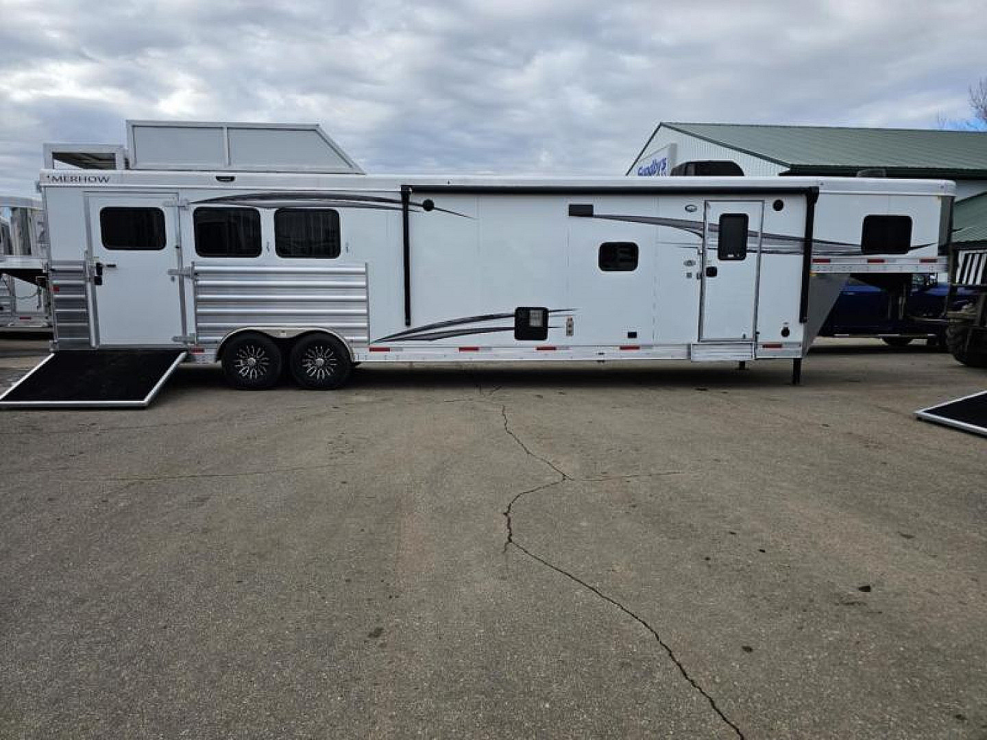 New 2025 Merhow Stampede 3H 16'SW LQ