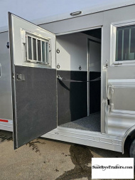 New 2025 Featherlite 4H 15'SW LQ