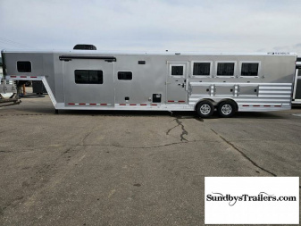New 2025 Featherlite 4H 15'SW LQ