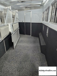 New 2025 Featherlite 4H 15'SW LQ