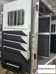 New 2025 Featherlite 4H 15'SW LQ