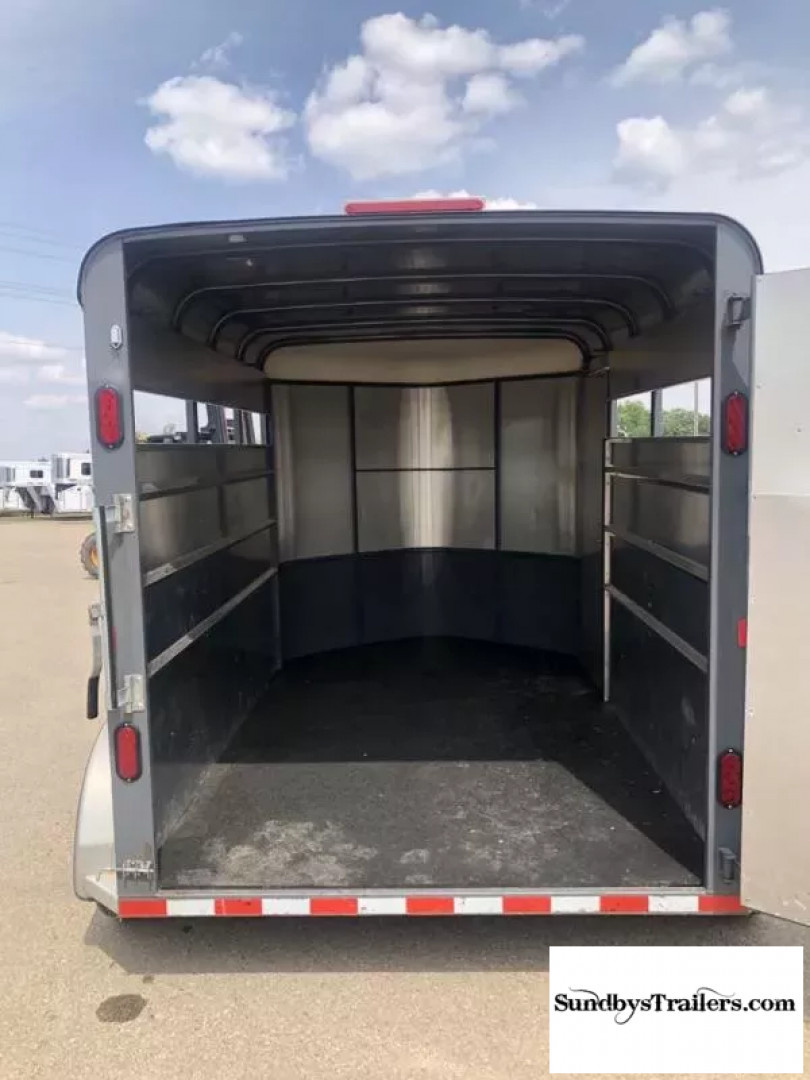 Used 2022 Maverick Trailer