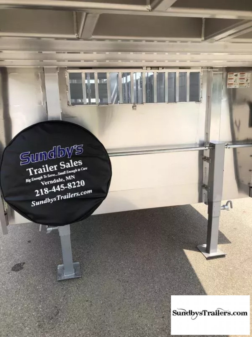 New 2025 Featherlite 8x34