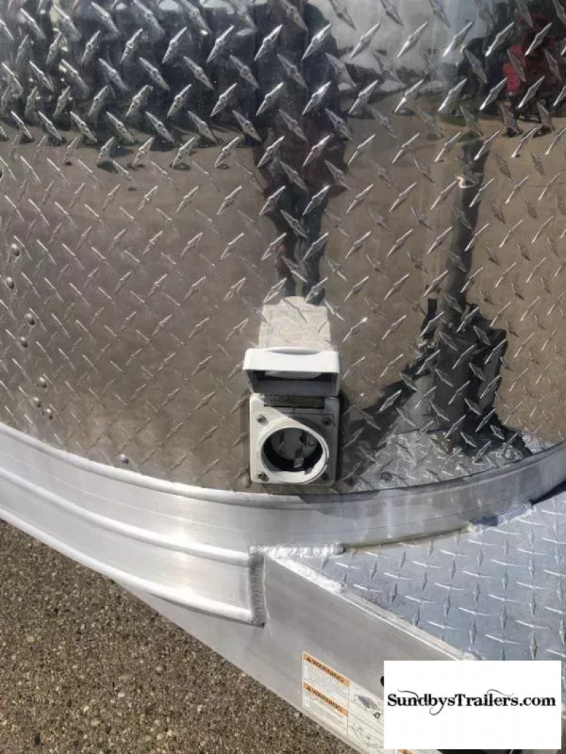 Used 2020 Featherlite 4926 - 24' Car Trailer