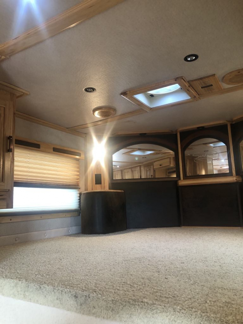 Used 2008 Sundowner 4H 18'SW LQ