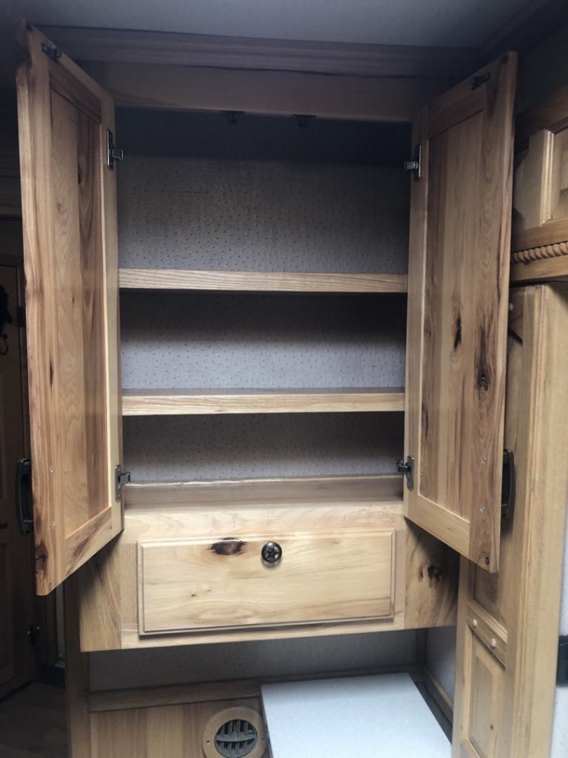 Used 2008 Sundowner 4H 18'SW LQ