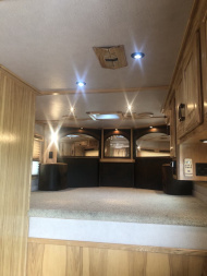 Used 2008 Sundowner 4H 18'SW LQ