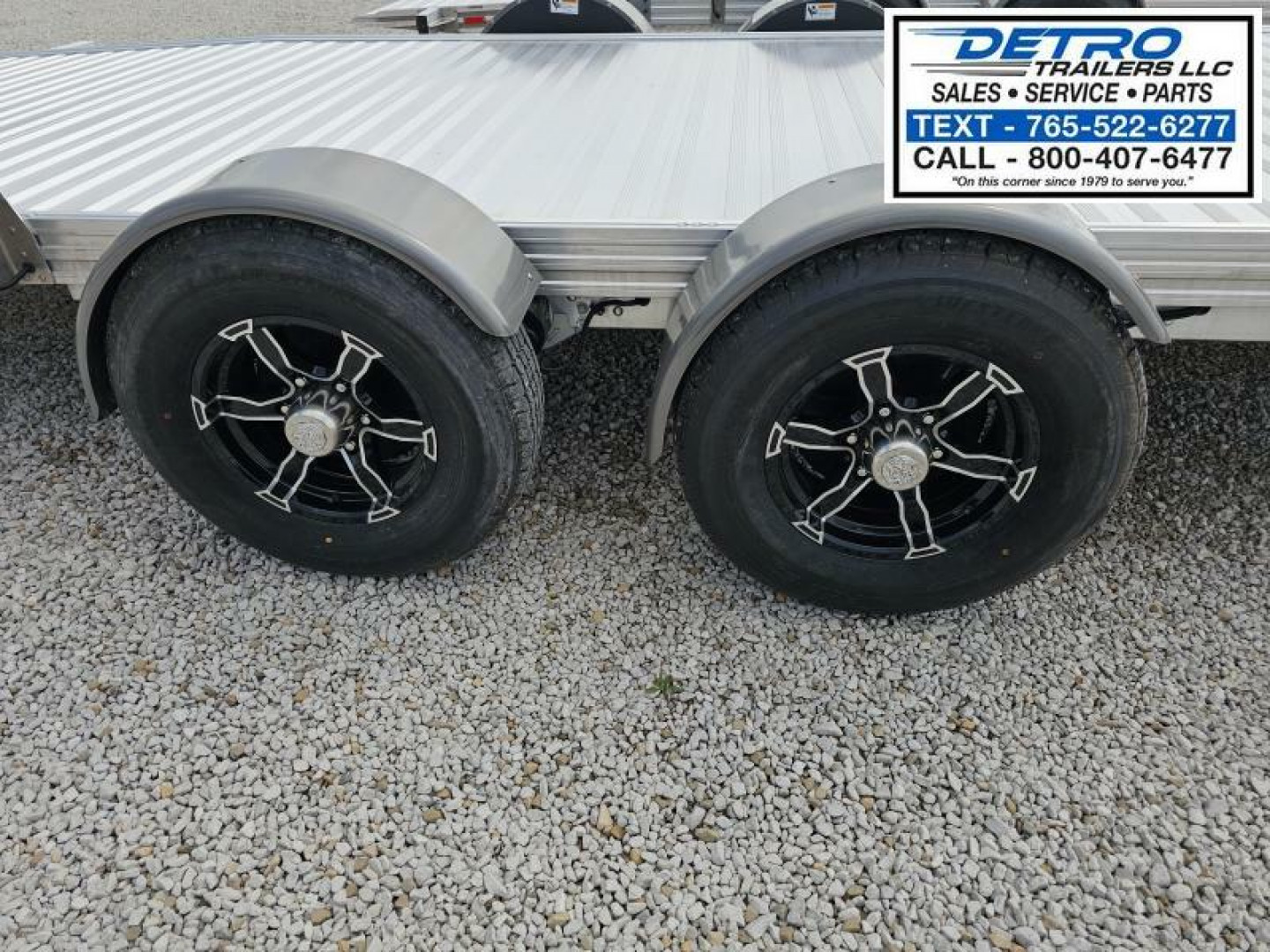 New 2025 Timpte 1020R3TSEZ 82" x 20' 10K Tilt Deck Equipment Trailer