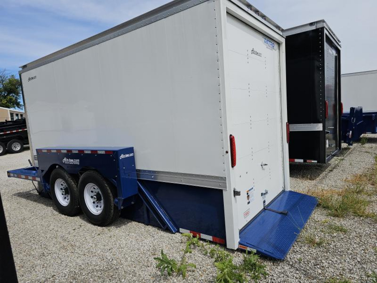 New 2024 Air Tow E16 14.35K Drop-Deck Enclosed Cargo Trailer w/ Ground Level Loading
