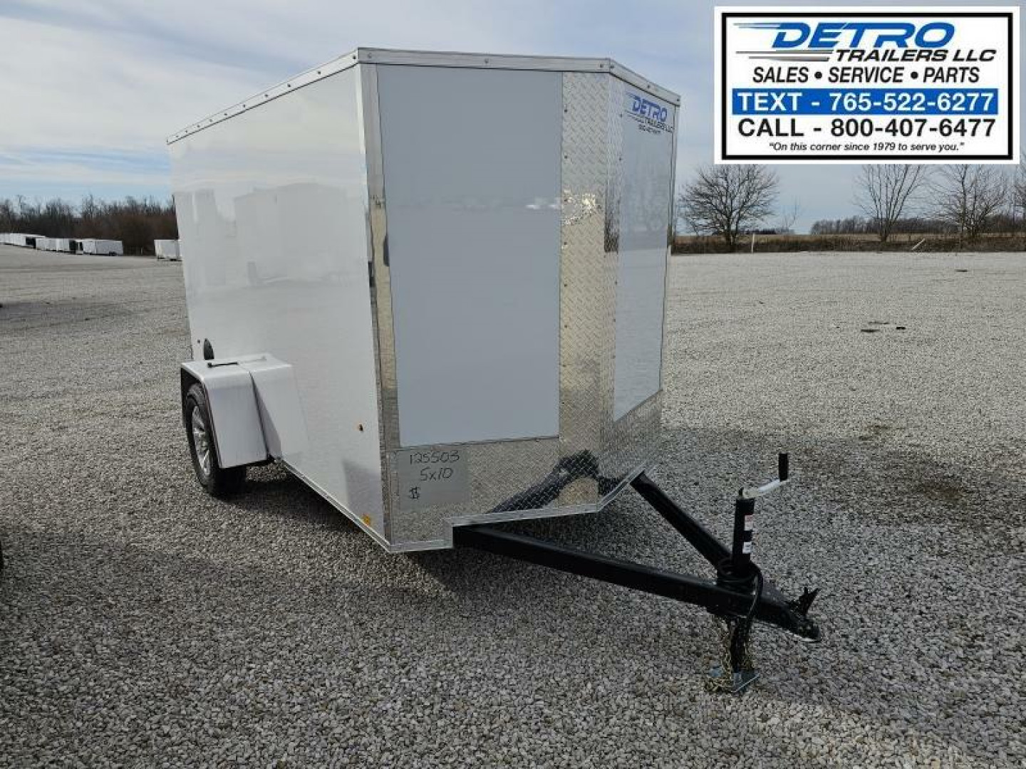 New 2025 Cargo Express EX DLX 5' x 10' 3K Idler Ramp Door V-nose Enclosed Cargo Trailer