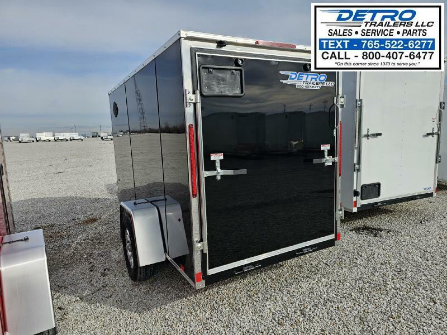 New 2025 Cargo Express EX DLX 5' x 10' 3K Idler Ramp Door V-nose Enclosed Cargo Trailer