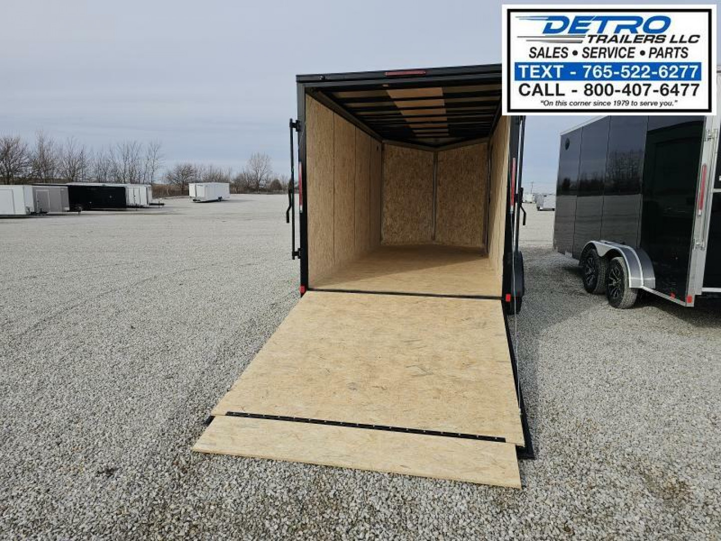 New 2025 LUCKY GREEN Cargo Express XL SE 7' x 16' 7K Ramp Door V-nose Enclosed Cargo Trailer