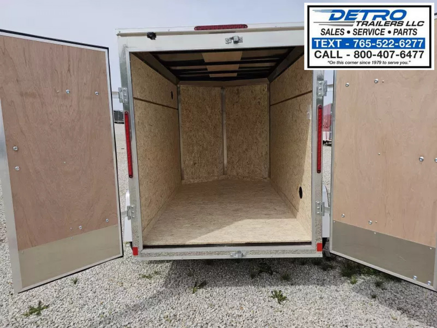 New 2025 Cargo Express EX DLX 5' x 8' 3K Idler Double Rear Door V-nose Enclosed Cargo Trailer