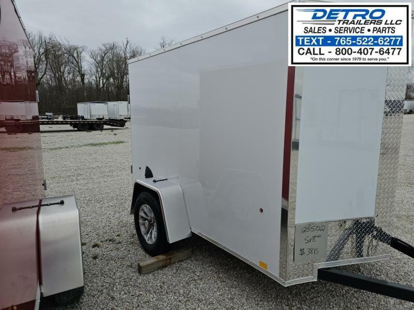 New 2025 Cargo Express EX DLX 5' x 8' 3K Idler Double Rear Door V-nose Enclosed Cargo Trailer