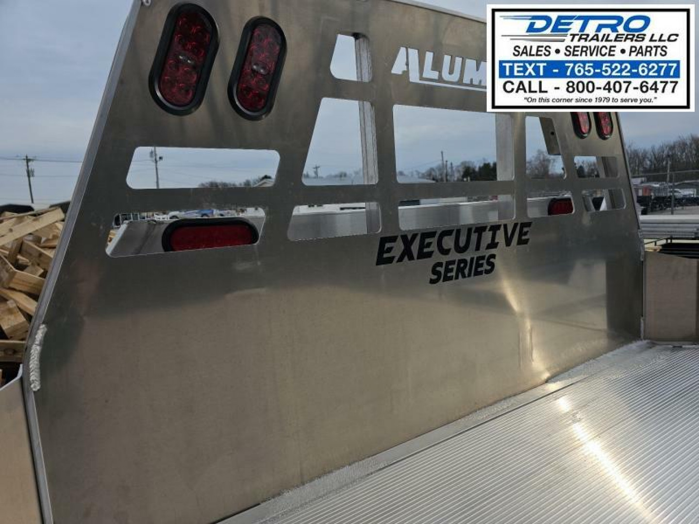 New 2026 Aluma Executive Series 81" x 102" Truck Bed (Fits Standard Cab - 8' bed) Model EX81102
