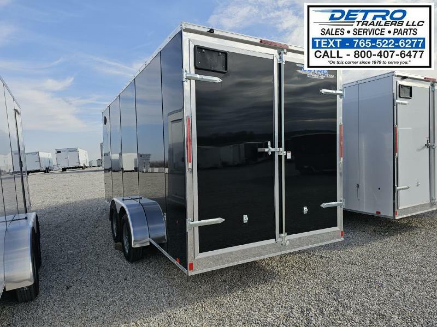 New 2025 Cargo Express XL SE 7' x 18' 7K Double Rear Door V-nose Enclosed Cargo Trailer