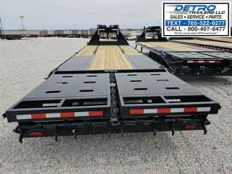 New 2025 Sure-Trac 102" x 25' (20+5) 22.5K HD Gooseneck Low Profile Beavertail Deckover Trailer