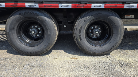 New 2025 Dura-Haul Gooseneck Deckover Trailer / 25' / 28,800 GVWR
