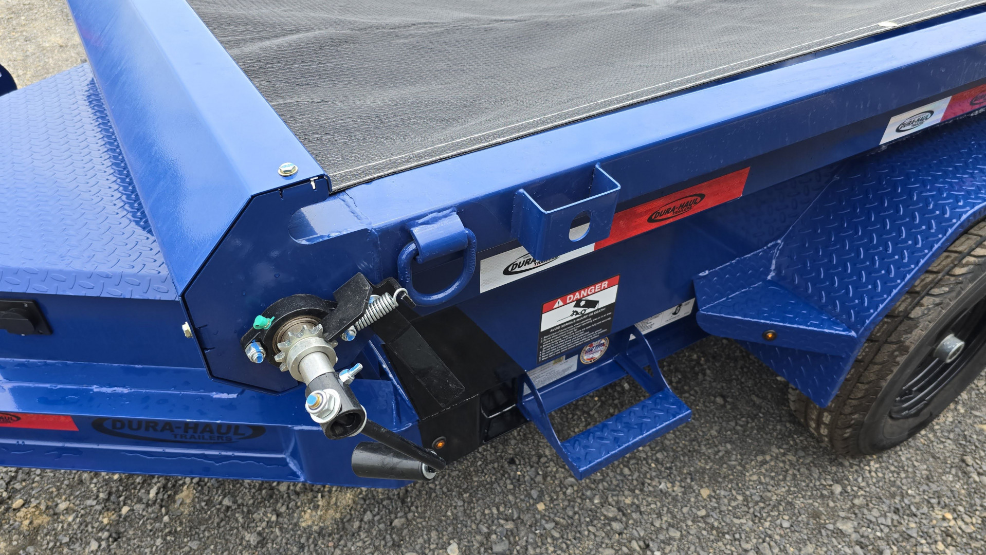 New Dura-Haul DTBP5 Dump Trailer / 60"x10' / 10.4k GVWR