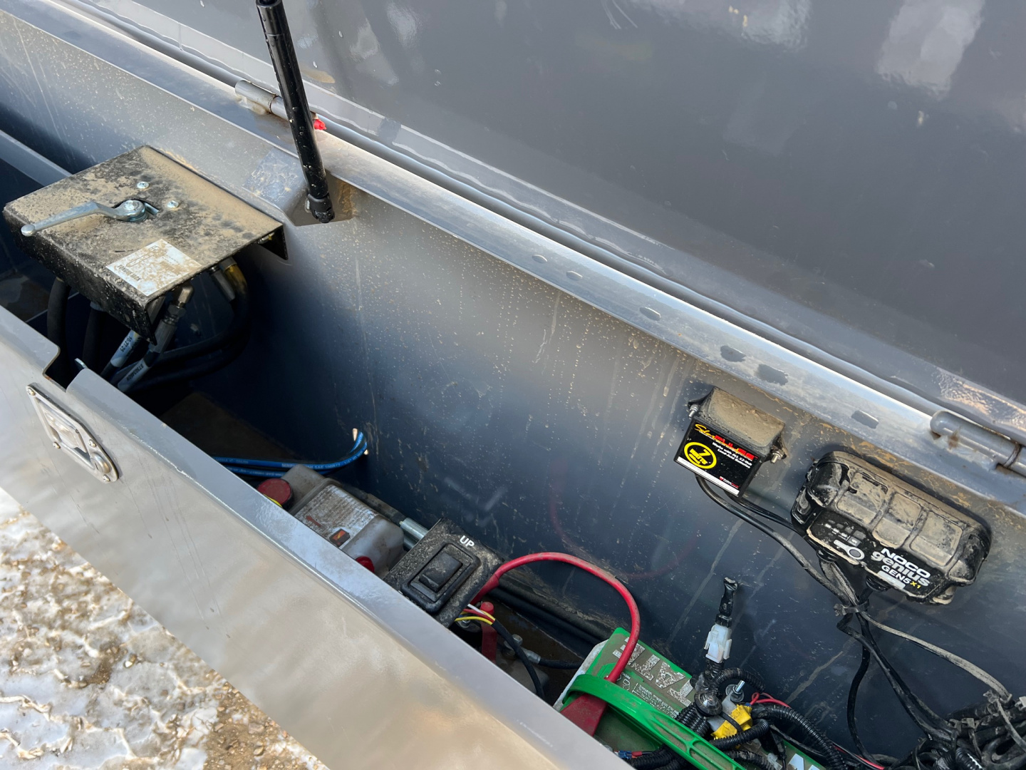 New 2026 Midsota 32' Gooseneck Hydraulic Tail Equipment Trailer