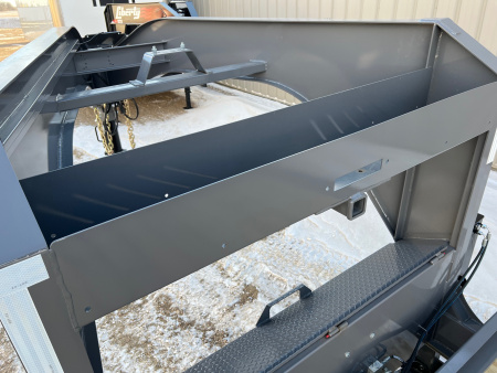 New 2026 Midsota 32' Gooseneck Hydraulic Tail Equipment Trailer