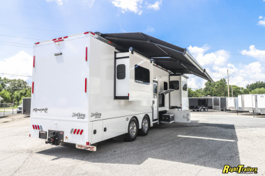 New 2026 Renegade RV Classic 45CME Motorhome with 1.5 Bathrooms